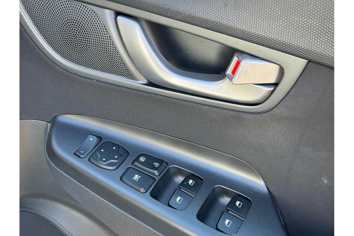 2020 Hyundai Kona Go OS.3