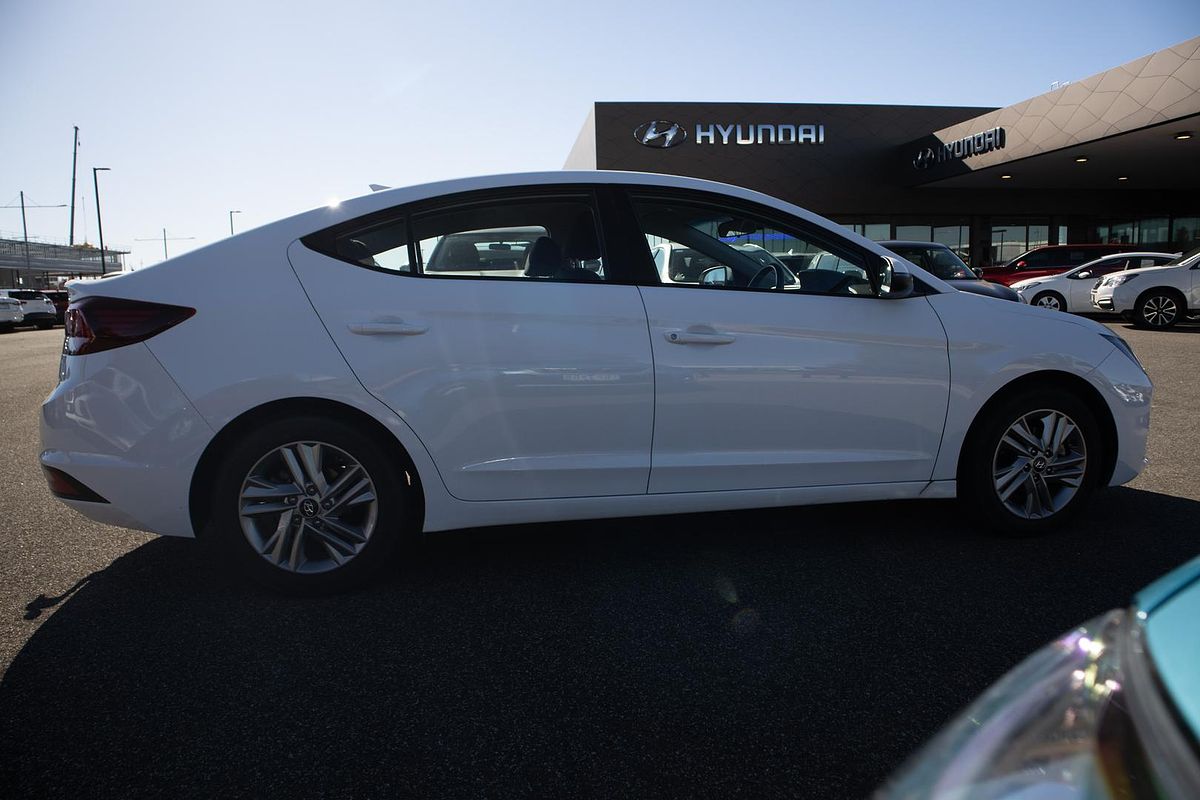 2018 Hyundai Elantra Active AD.2
