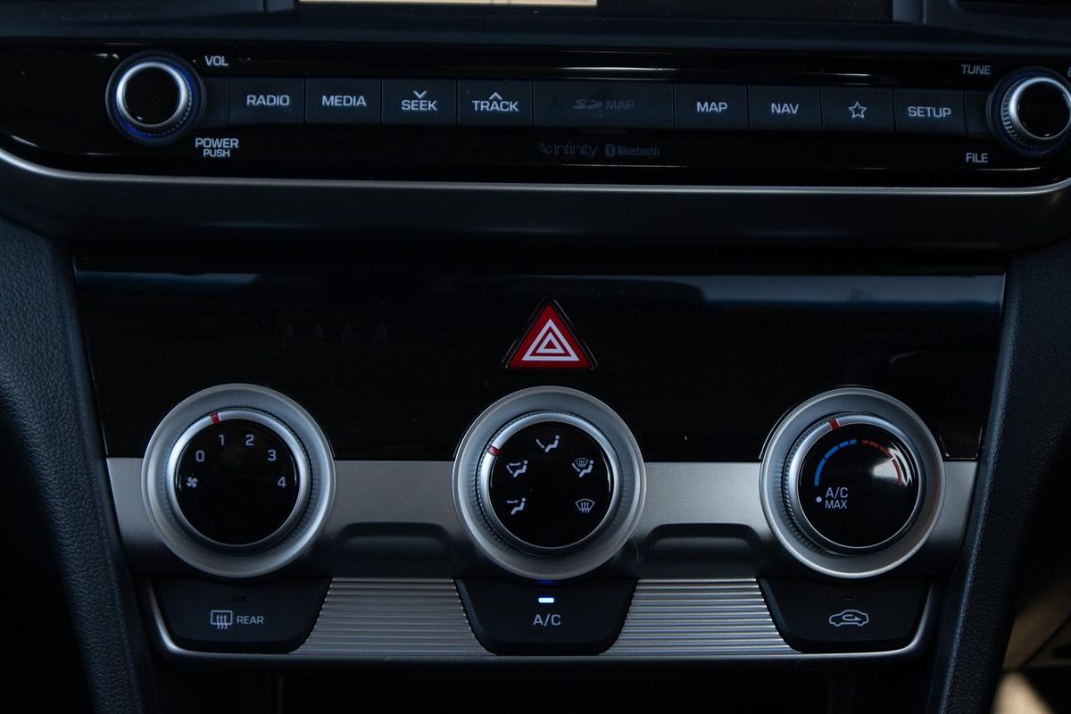 2018 Hyundai Elantra Active AD.2