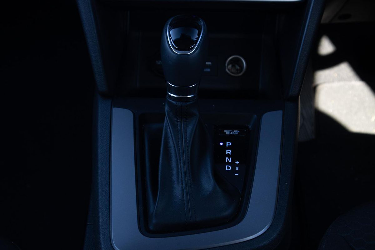 2018 Hyundai Elantra Active AD.2