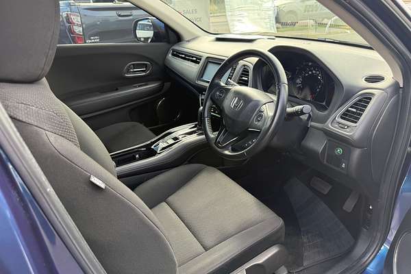 2017 Honda HR-V VTi-S