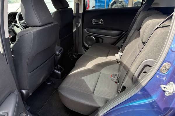 2017 Honda HR-V VTi-S