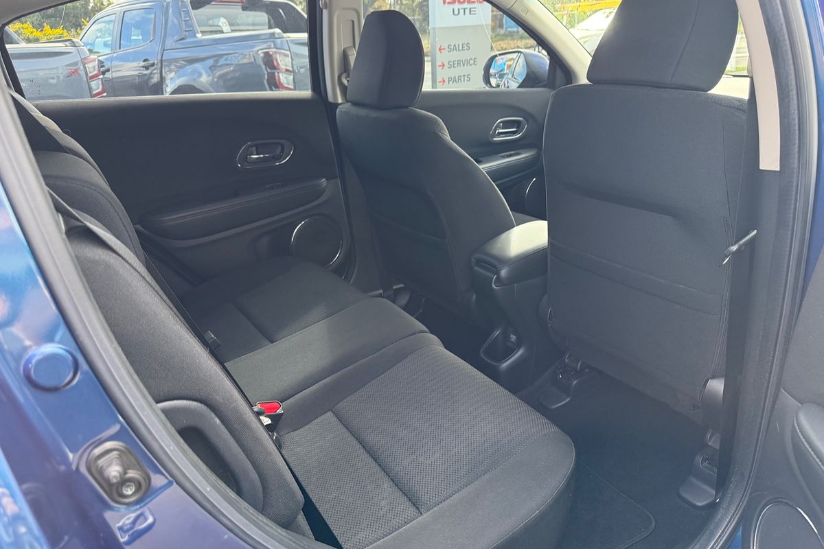 2017 Honda HR-V VTi-S
