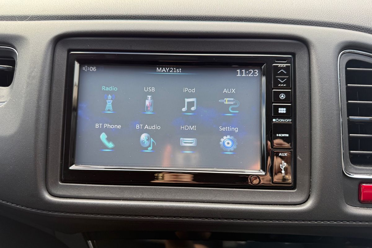 2017 Honda HR-V VTi-S