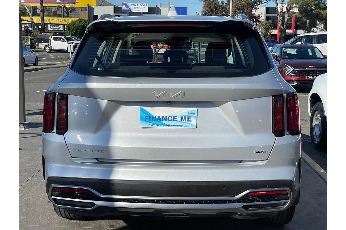 2023 Kia Sorento S MQ4