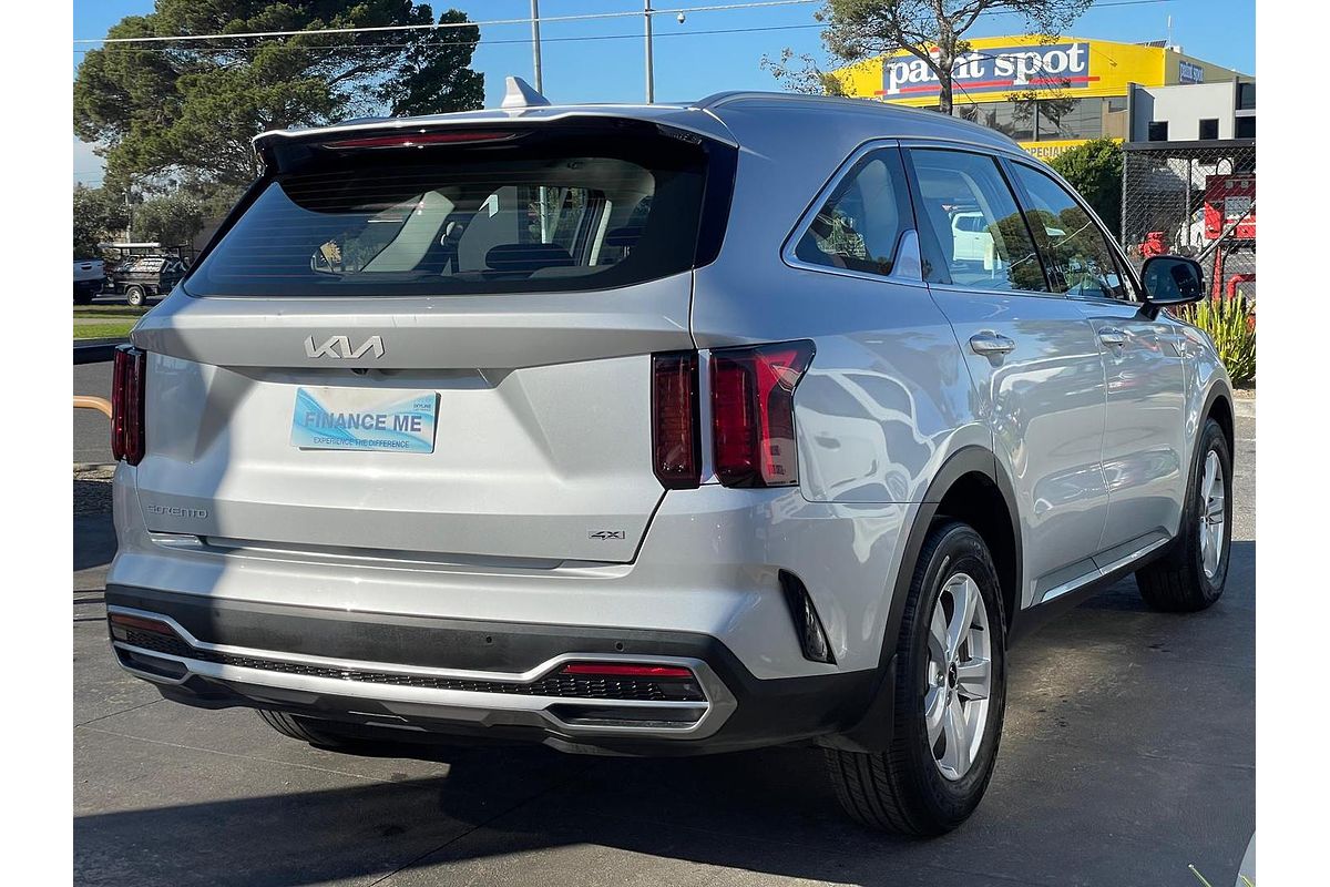2023 Kia Sorento S MQ4