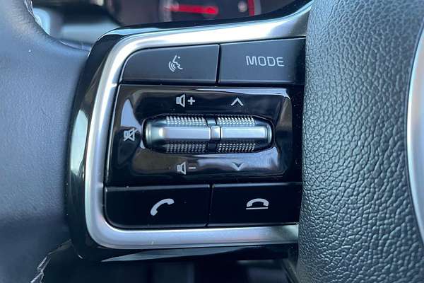 2023 Kia Sorento S MQ4