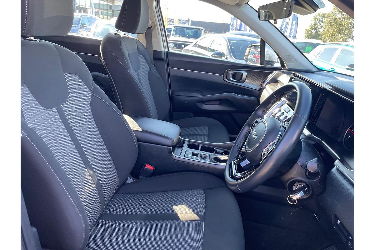 2023 Kia Sorento S MQ4