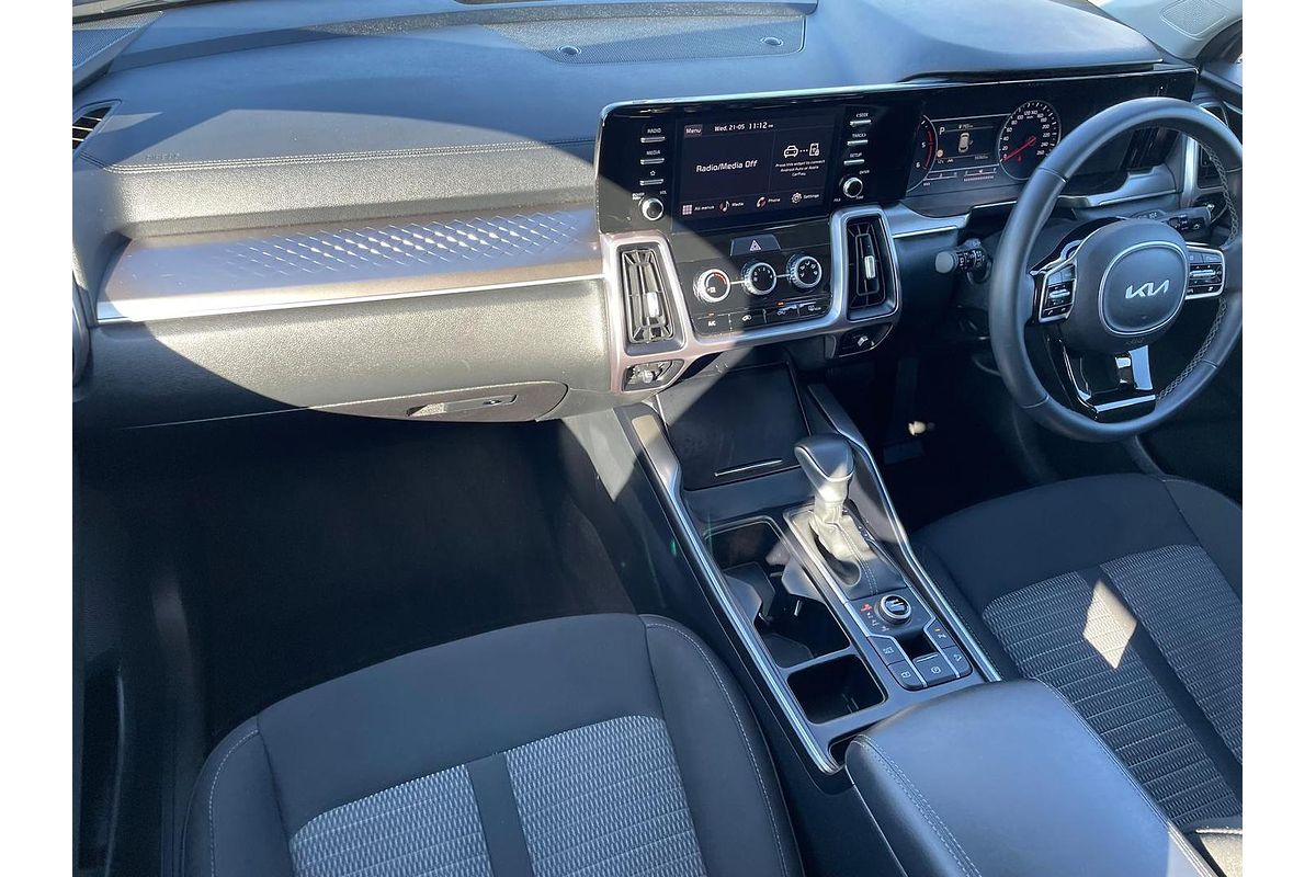 2023 Kia Sorento S MQ4