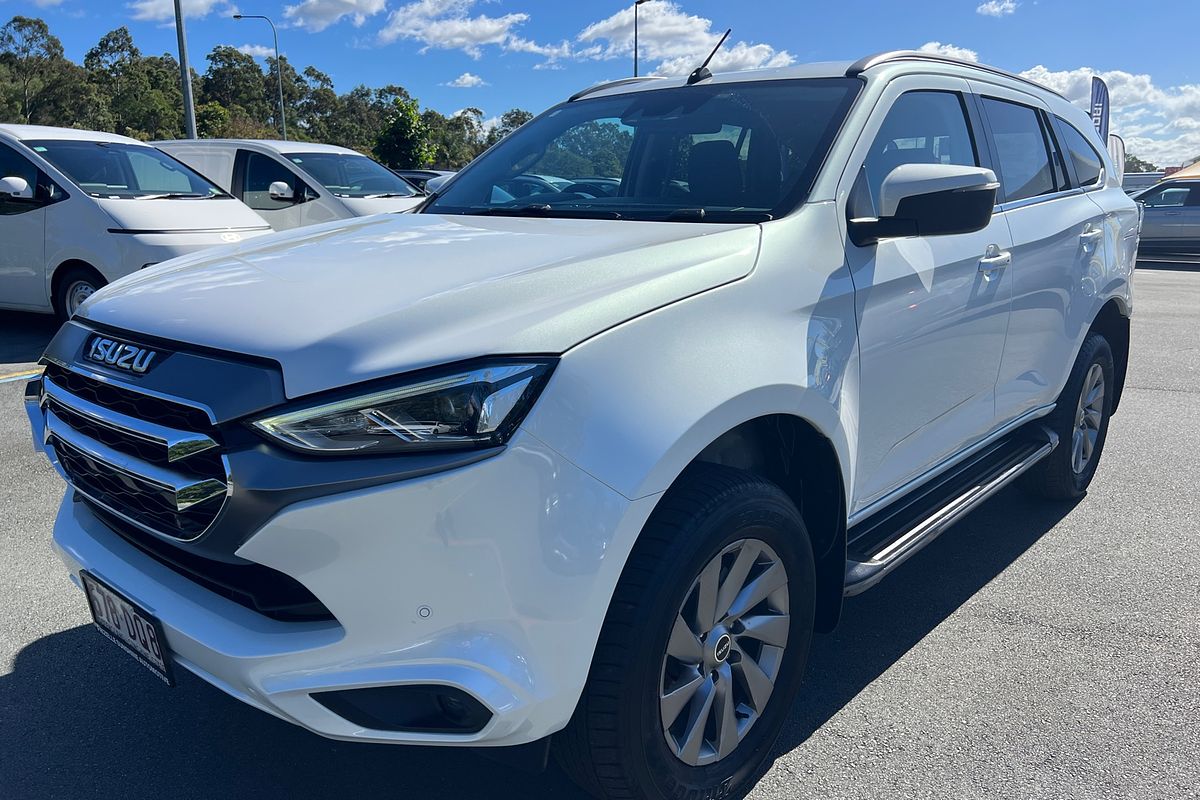 2021 Isuzu MU-X LS-U