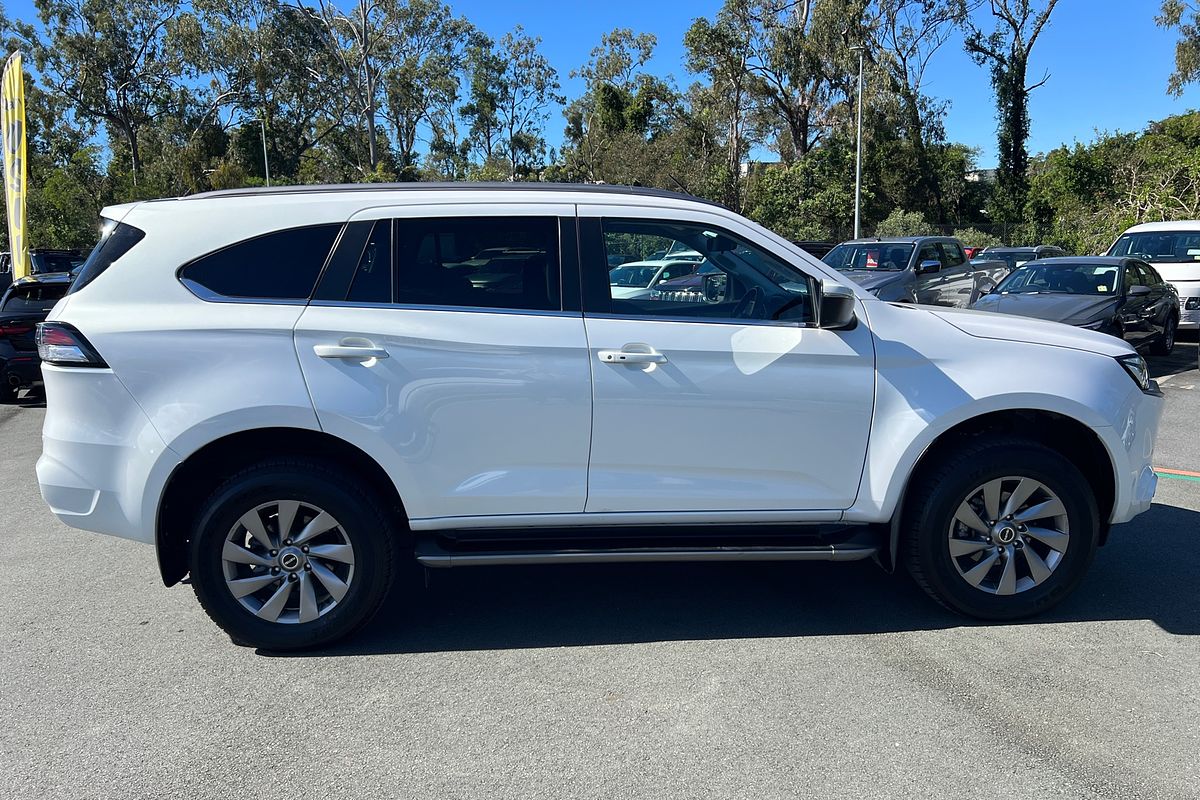 2021 Isuzu MU-X LS-U