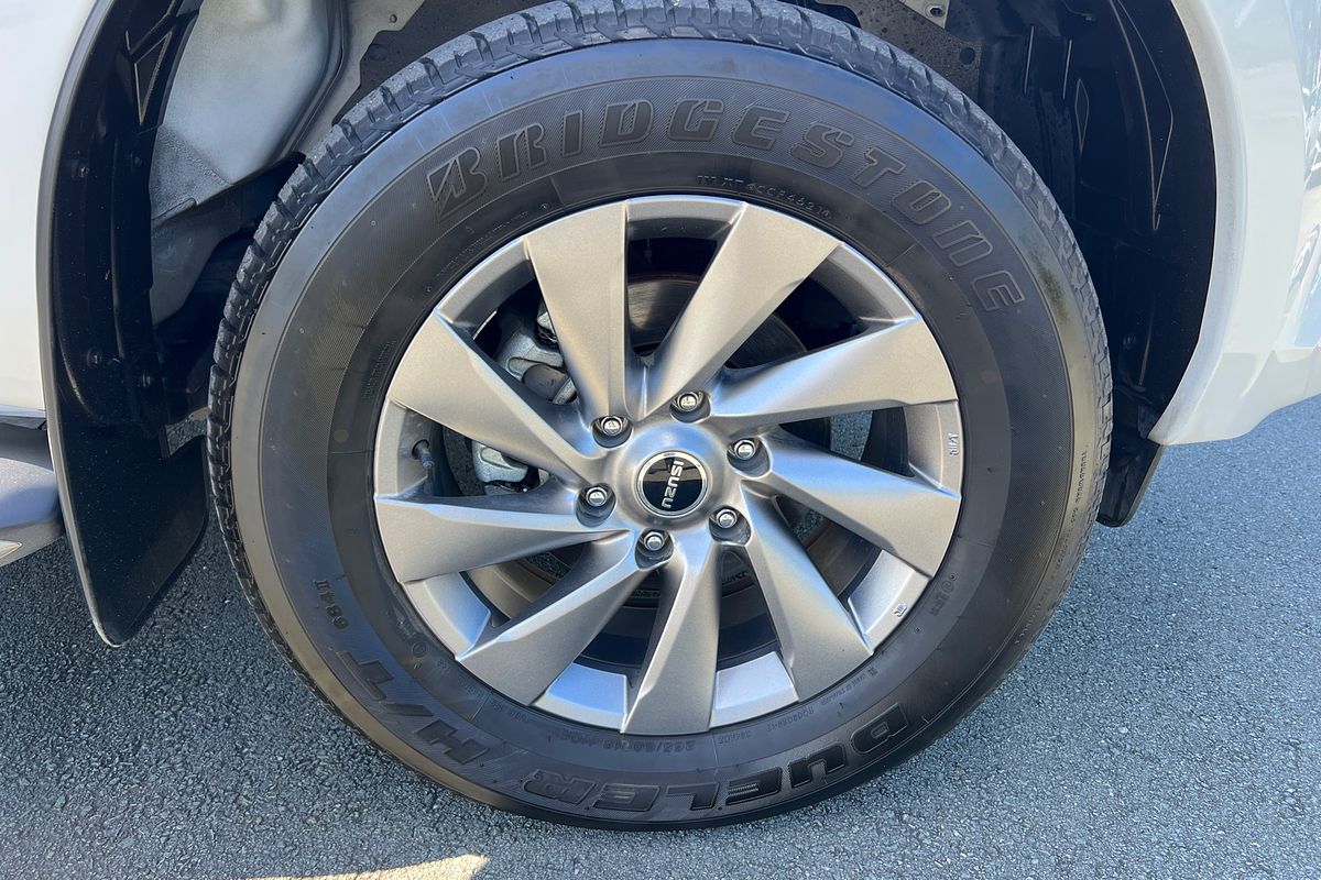 2021 Isuzu MU-X LS-U