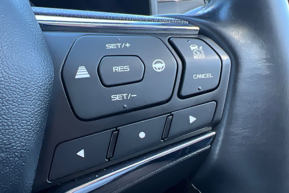 2021 Isuzu MU-X LS-U