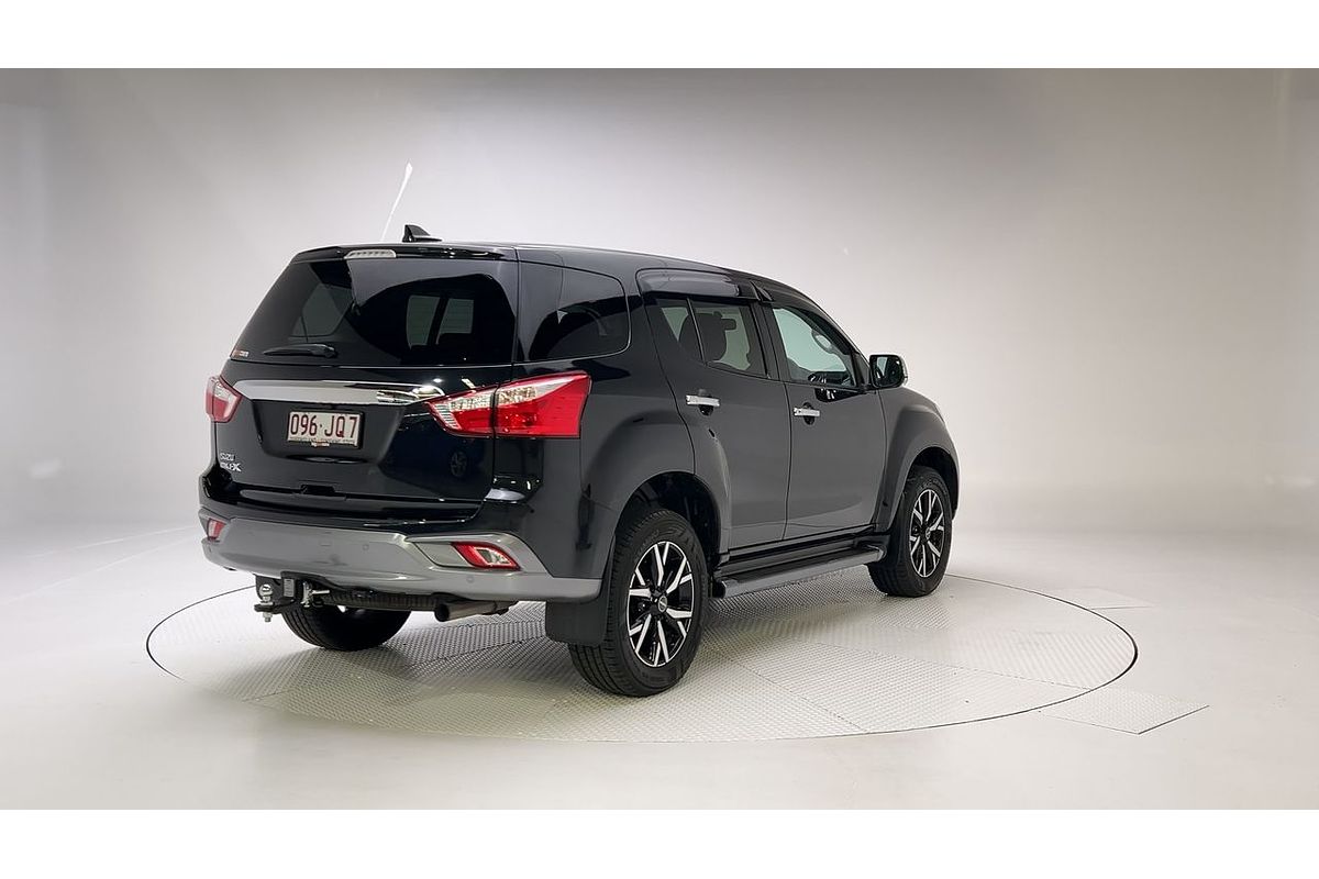 2021 Isuzu MU-X LS-U