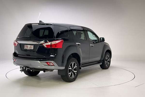 2021 Isuzu MU-X LS-U