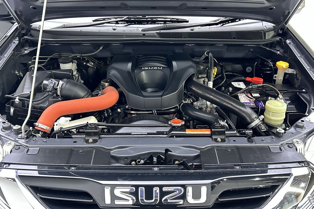 2021 Isuzu MU-X LS-U