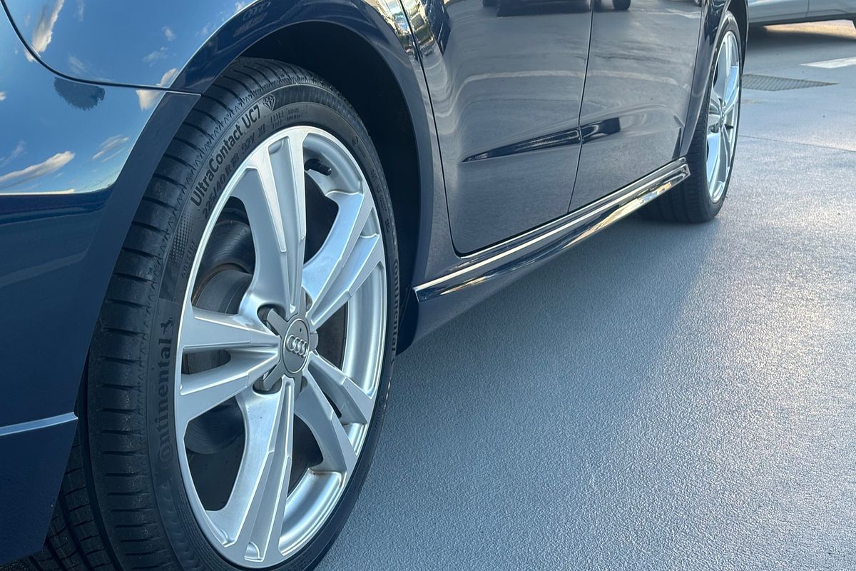 2019 Audi A3 35 TFSI S line plus 8V