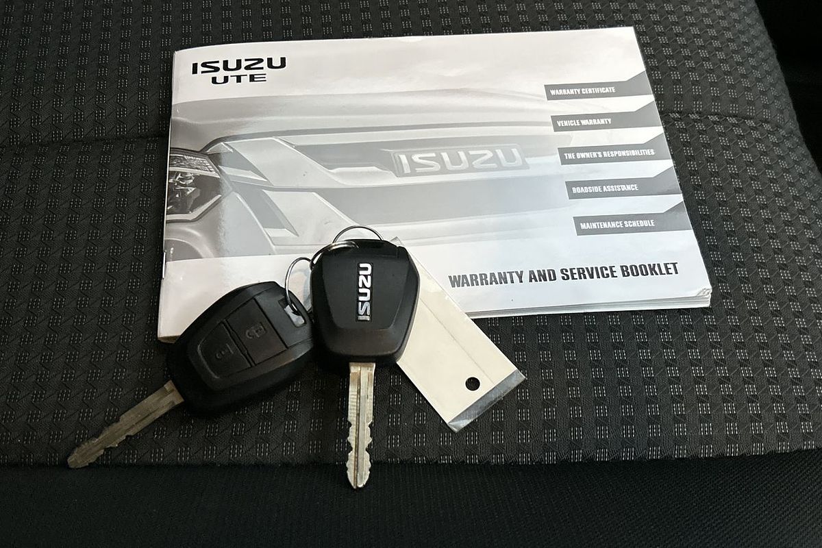 2021 Isuzu MU-X LS-U