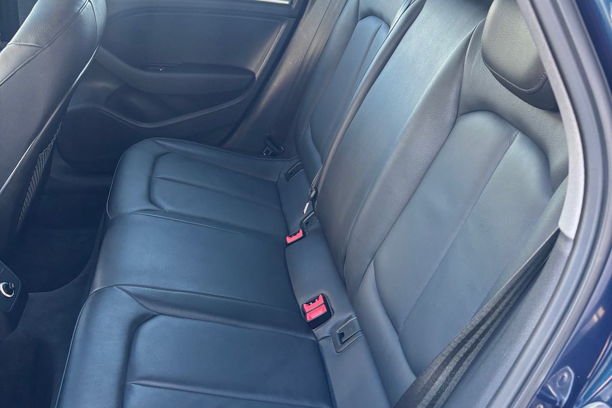 2019 Audi A3 35 TFSI S line plus 8V