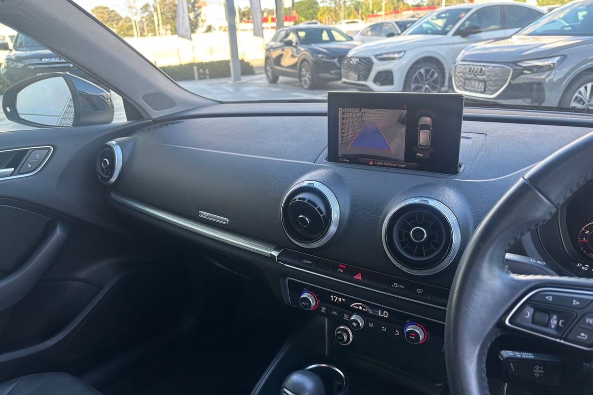 2019 Audi A3 35 TFSI S line plus 8V