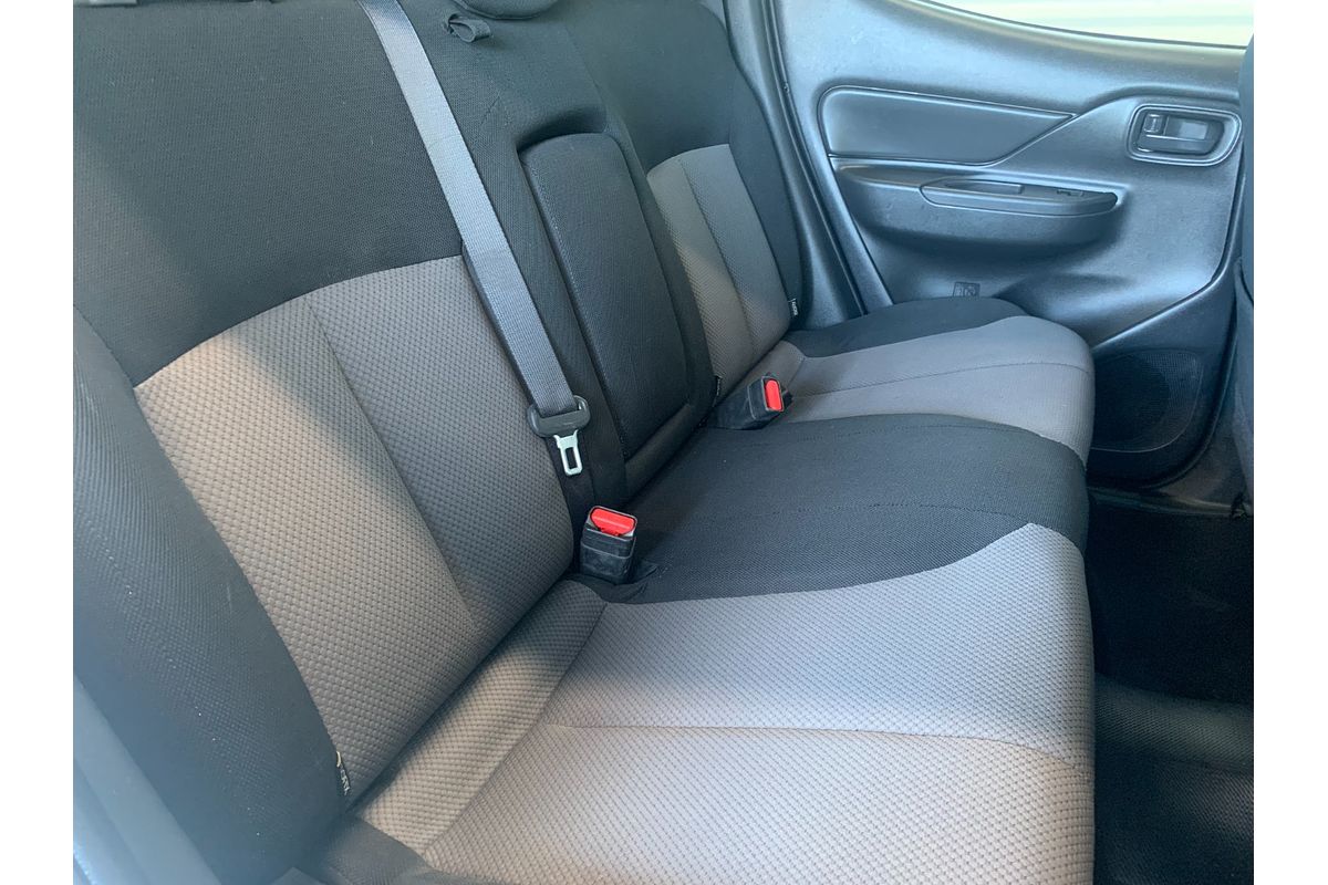2019 Mitsubishi Triton GLX ADAS MR 4X4