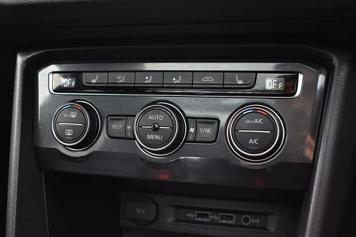 2018 Volkswagen Tiguan Wolfsburg Edition 5N