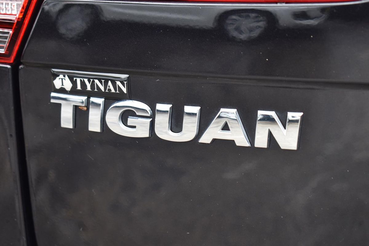 2018 Volkswagen Tiguan Wolfsburg Edition 5N