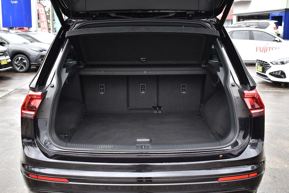 2018 Volkswagen Tiguan Wolfsburg Edition 5N