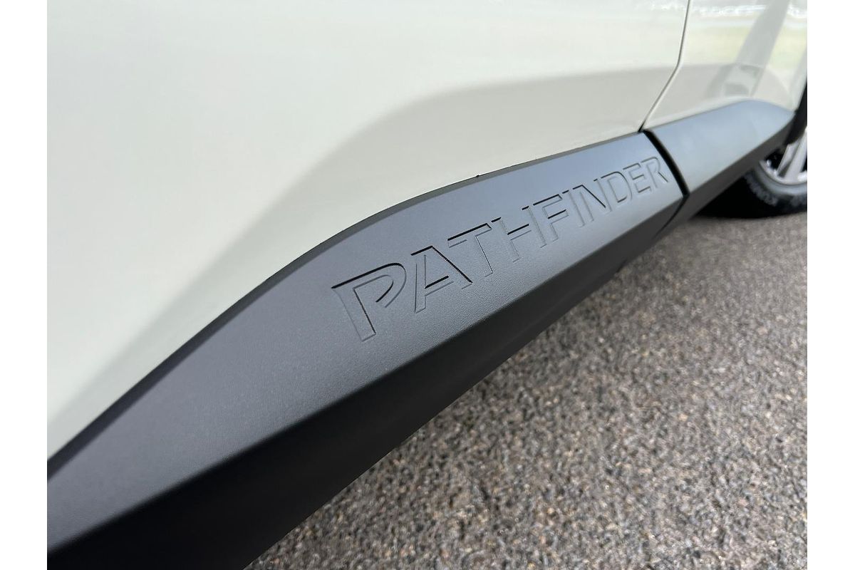 2024 Nissan Pathfinder Ti R53