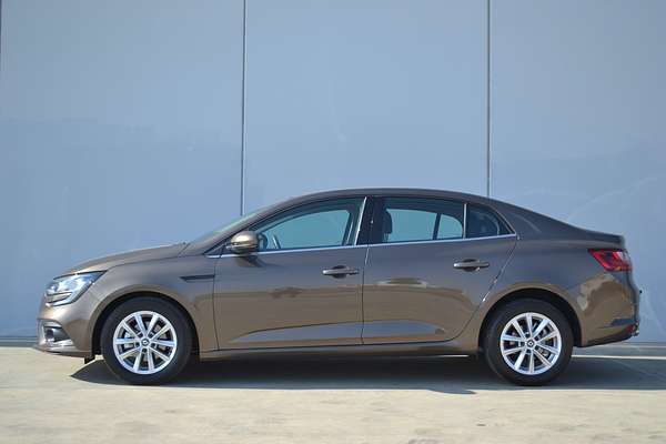 2018 Renault Megane Zen LFF