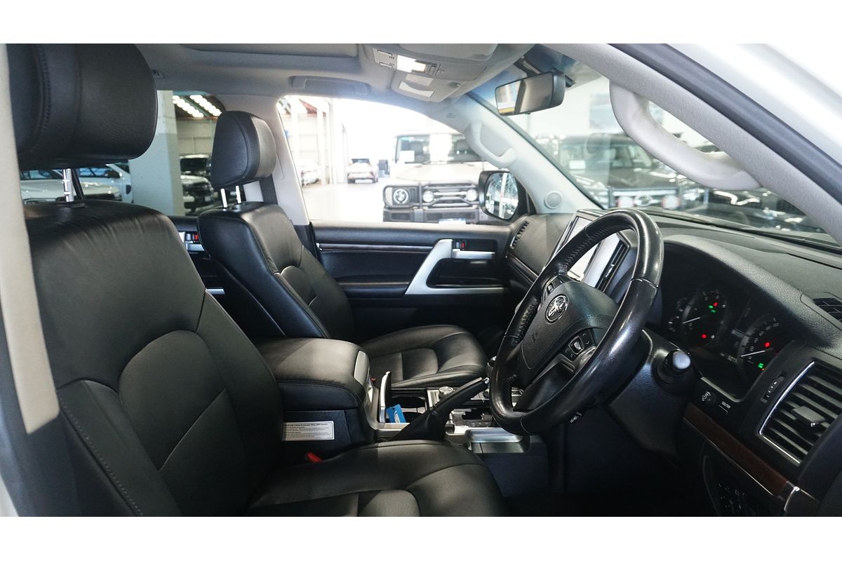 2020 Toyota Landcruiser VX VDJ200R