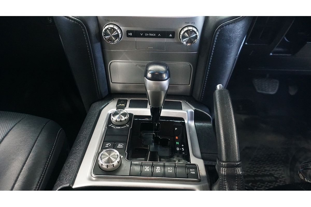 2020 Toyota Landcruiser VX VDJ200R