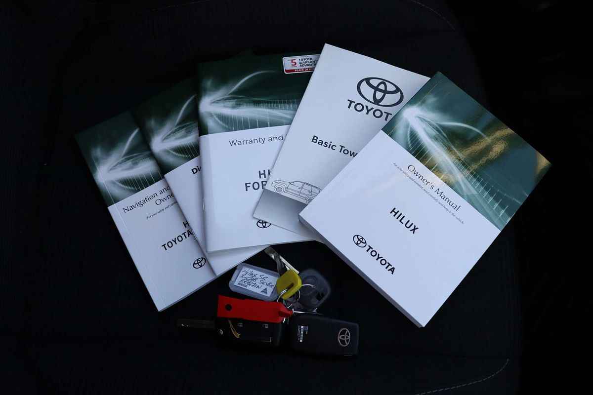 2021 Toyota Hilux SR GUN126R 4X4
