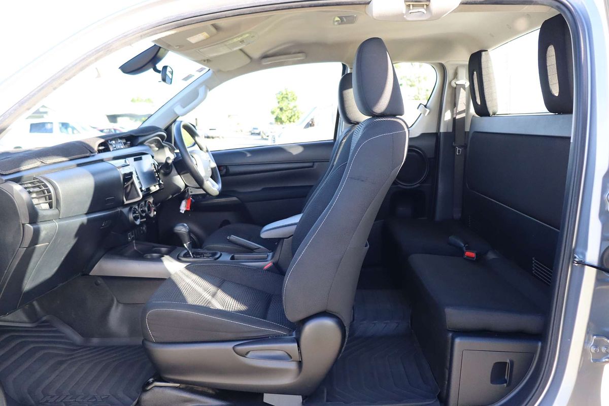 2021 Toyota Hilux SR GUN126R 4X4