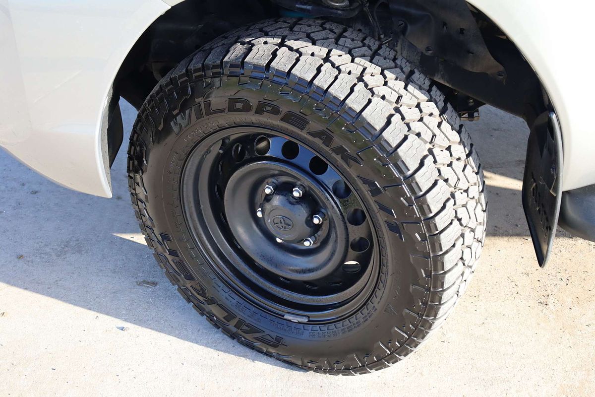 2021 Toyota Hilux SR GUN126R 4X4