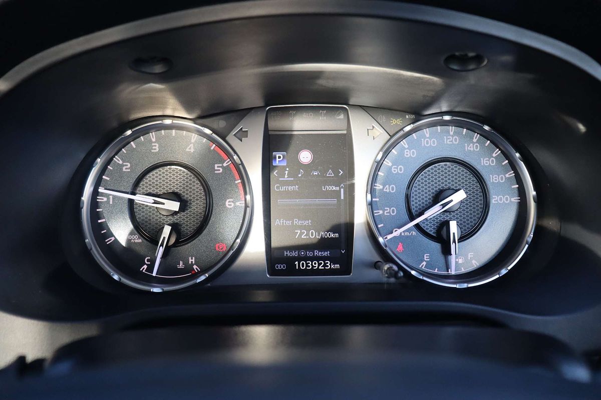 2021 Toyota Hilux SR GUN126R 4X4