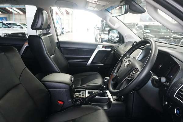 2023 Toyota Landcruiser Prado VX GDJ150R