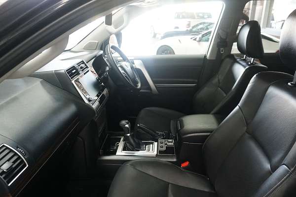 2023 Toyota Landcruiser Prado VX GDJ150R
