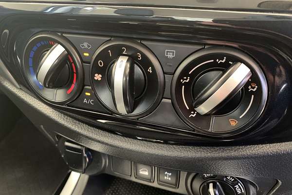 2021 Nissan Navara SL D23 4X4