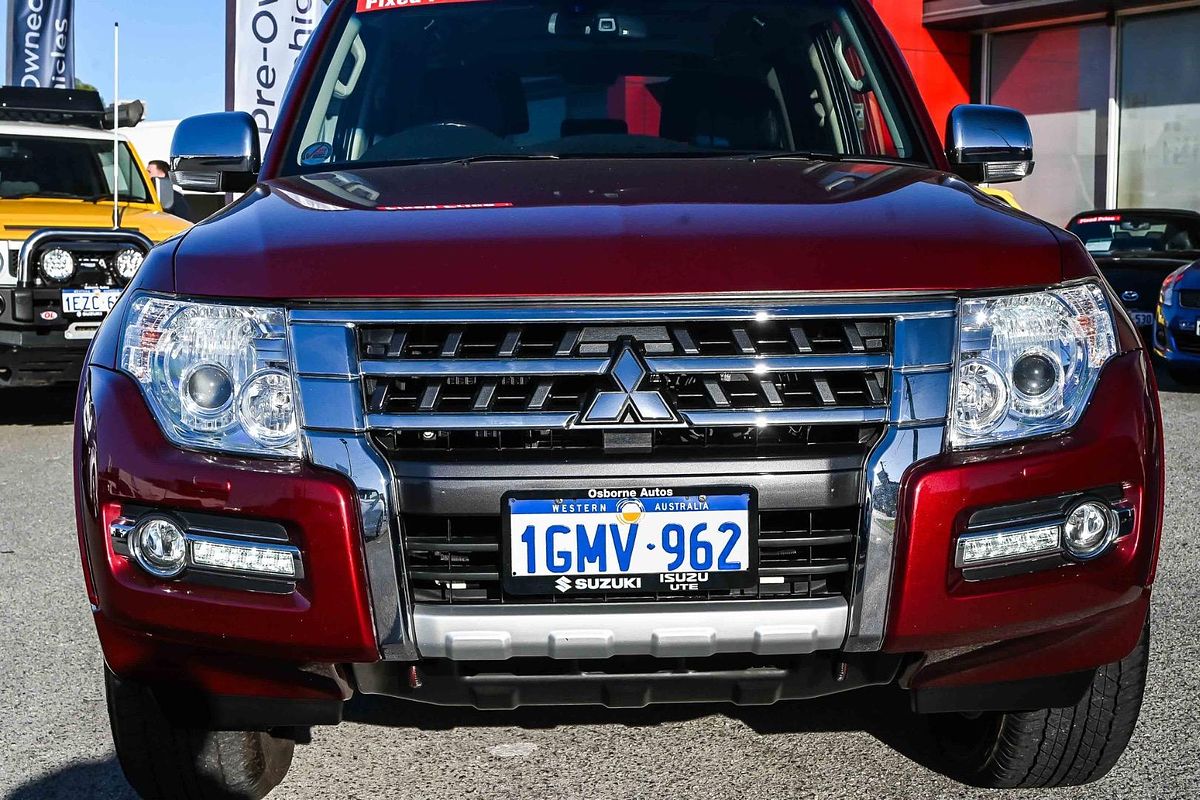 2017 Mitsubishi Pajero Exceed NX