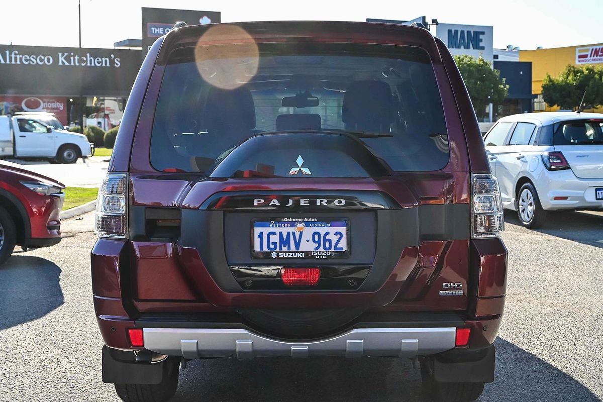2017 Mitsubishi Pajero Exceed NX