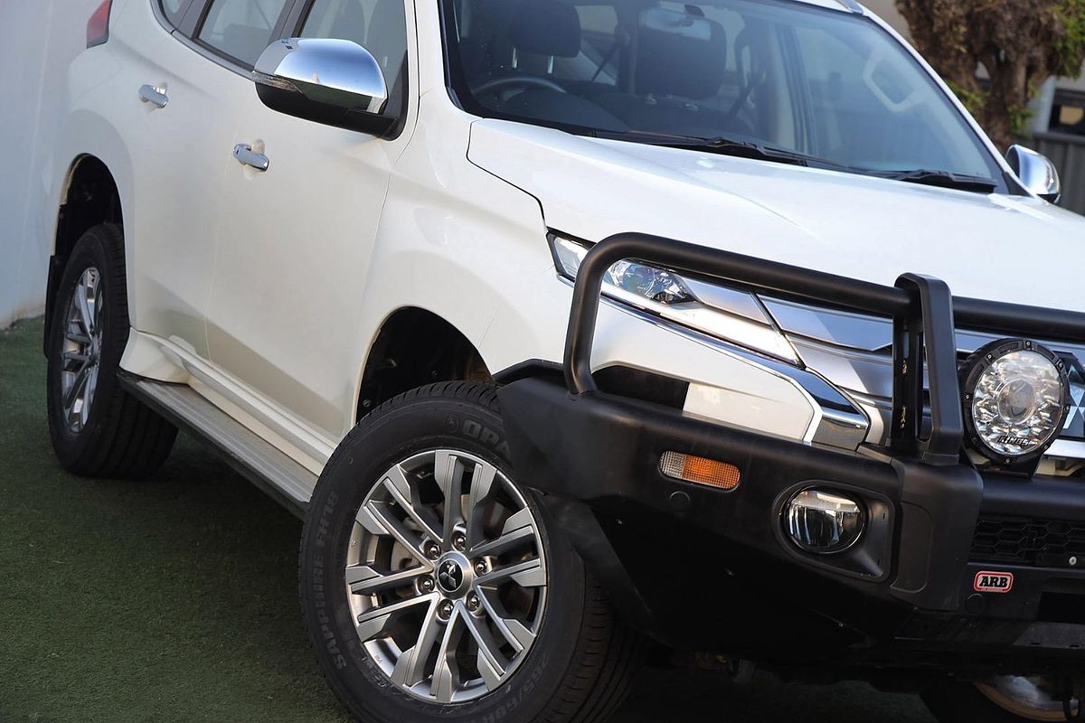 2022 Mitsubishi Pajero Sport GLX QF