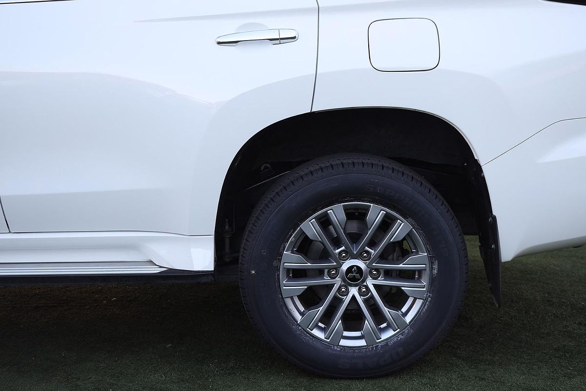 2022 Mitsubishi Pajero Sport GLX QF