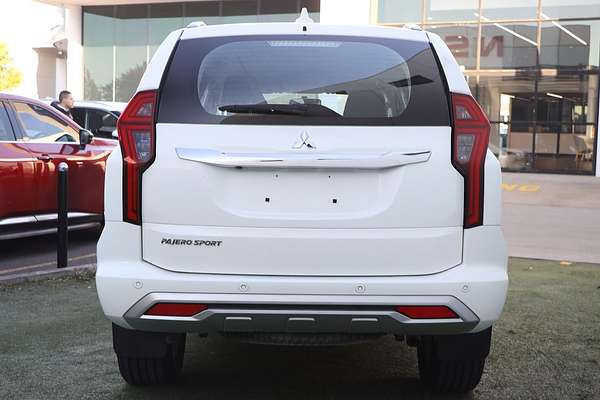 2022 Mitsubishi Pajero Sport GLX QF