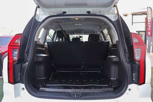 2022 Mitsubishi Pajero Sport GLX QF