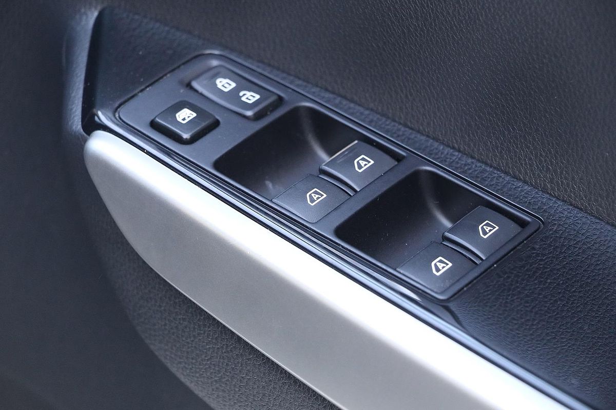 2022 Mitsubishi Pajero Sport GLX QF