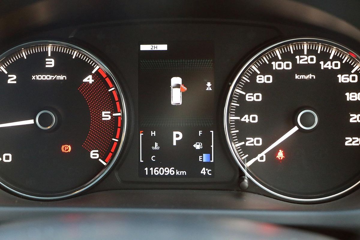 2022 Mitsubishi Pajero Sport GLX QF