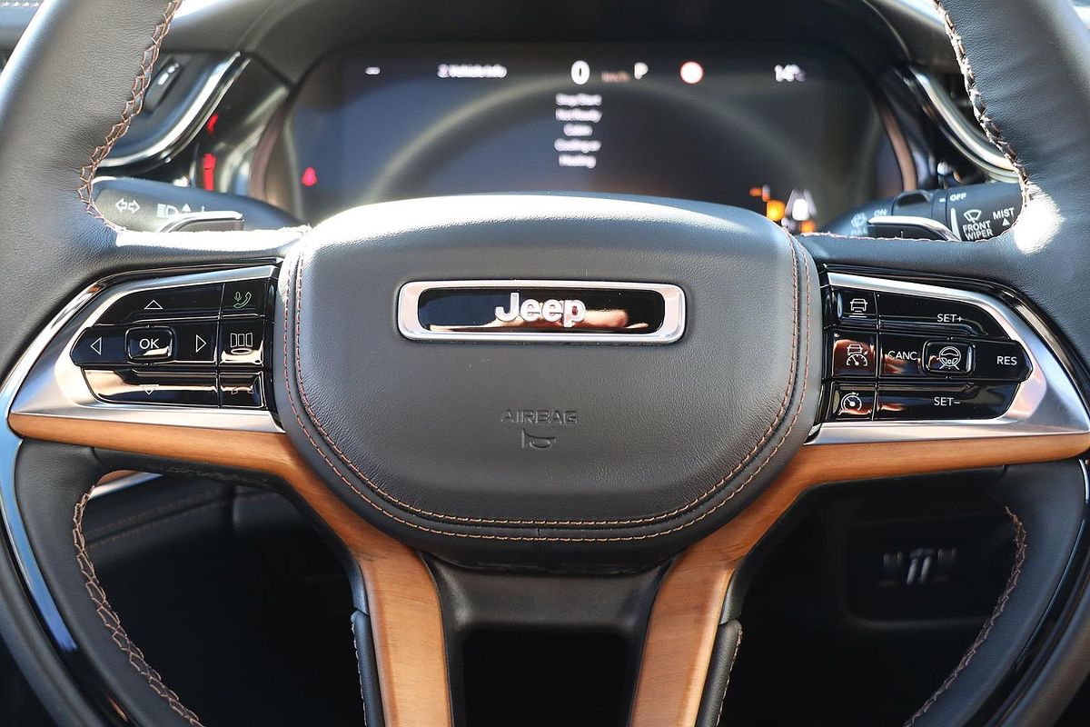 2023 Jeep Grand Cherokee Summit Reserve WL