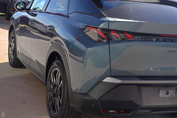 2024 Peugeot 3008 GT Premium Hybrid P64