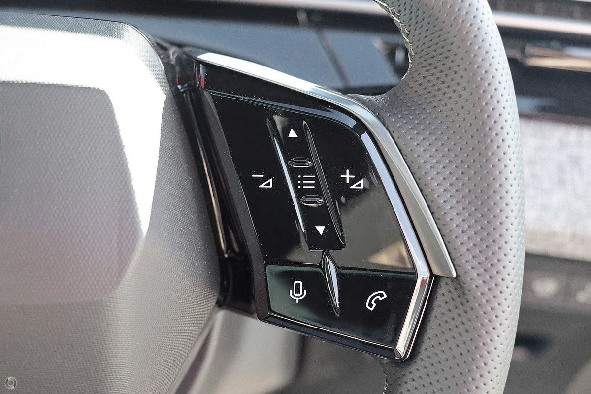 2024 Peugeot 3008 GT Premium Hybrid P64